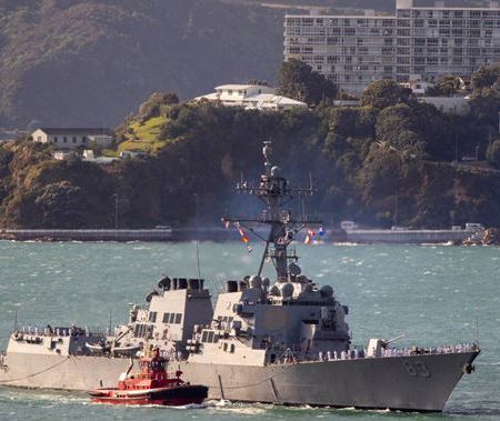 USS Howard arrives in wellington: Credit NZH